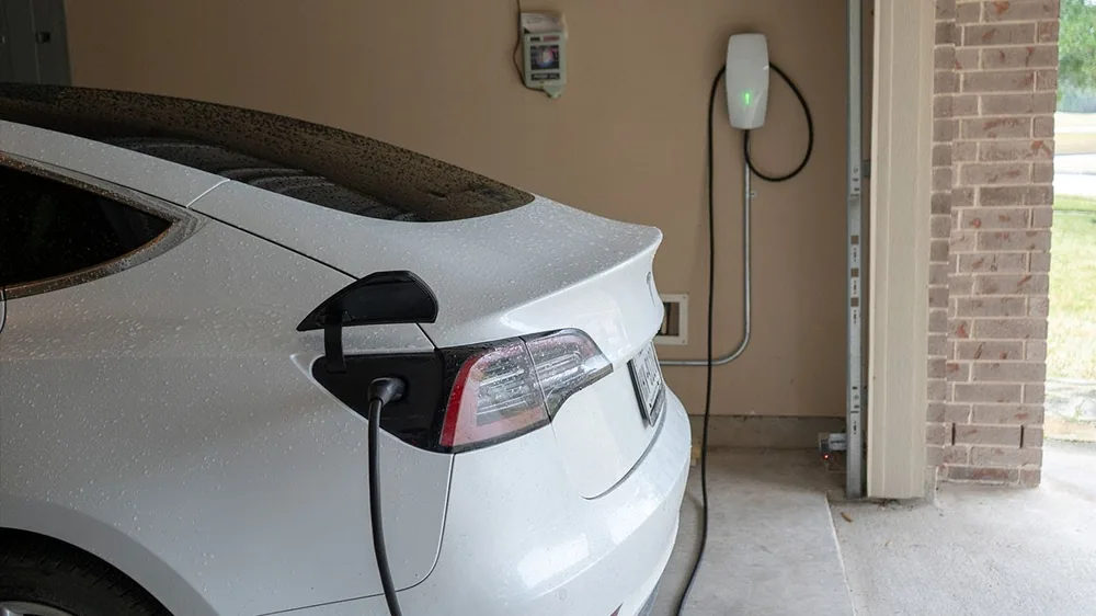 Level 1 vs. Level 2 EV Charging at Home